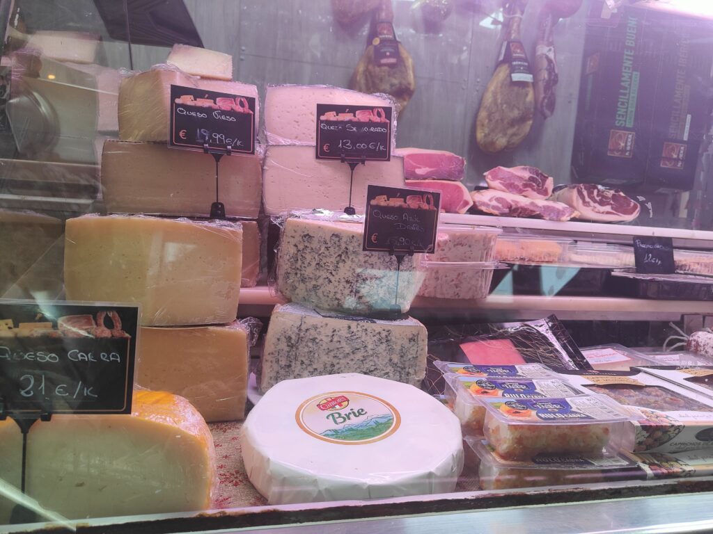 mostrador de quesos